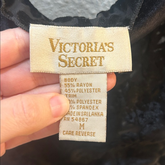 Vintage 90s Victoria's Secret Gold Label Velvet Sleep Dress and Robe Set - Picture 8 of 16